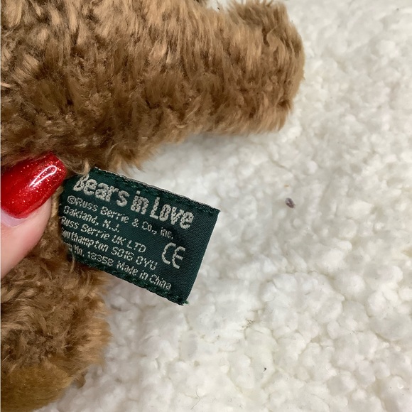 Russ Berrie Bears in Love w Red & Green Scarf Plush Stuffed Animal Toy - Picture 6 of 6